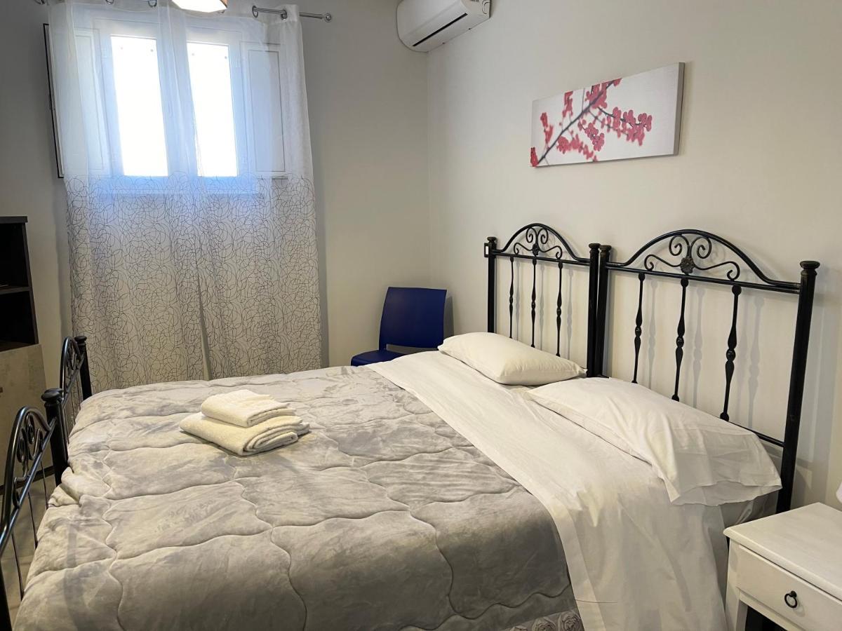 B&B Antichi Cortili Termini Imerese Exterior foto